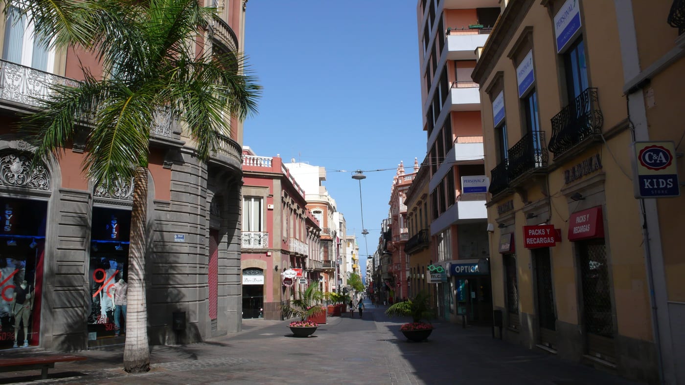 Calle del Castillo, paseo comercial peatonal en el centro de Santa Cruz de Tenerife
