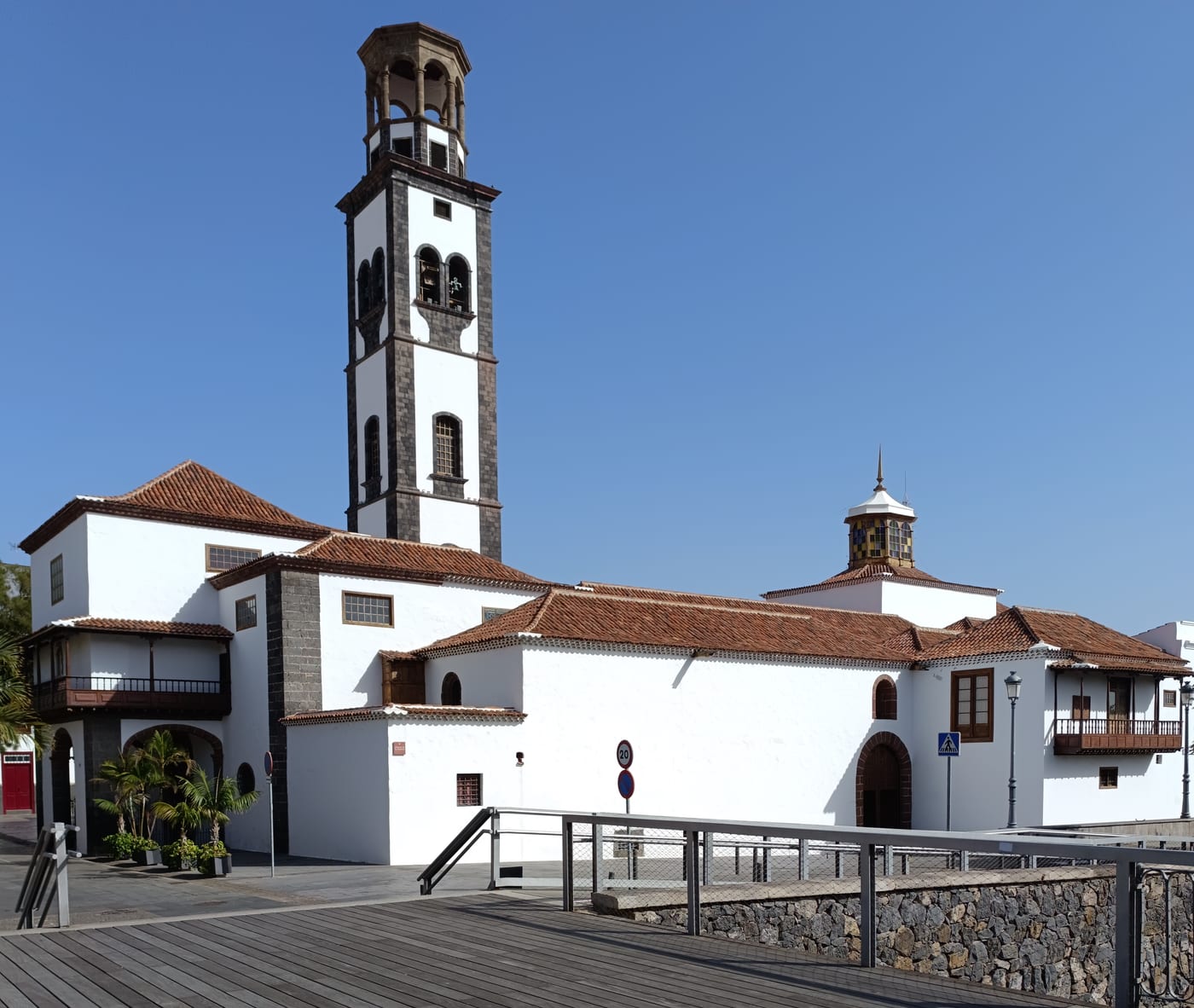 Fachada de la Iglesia de la Concepción de Santa Cruz de Tenerife.