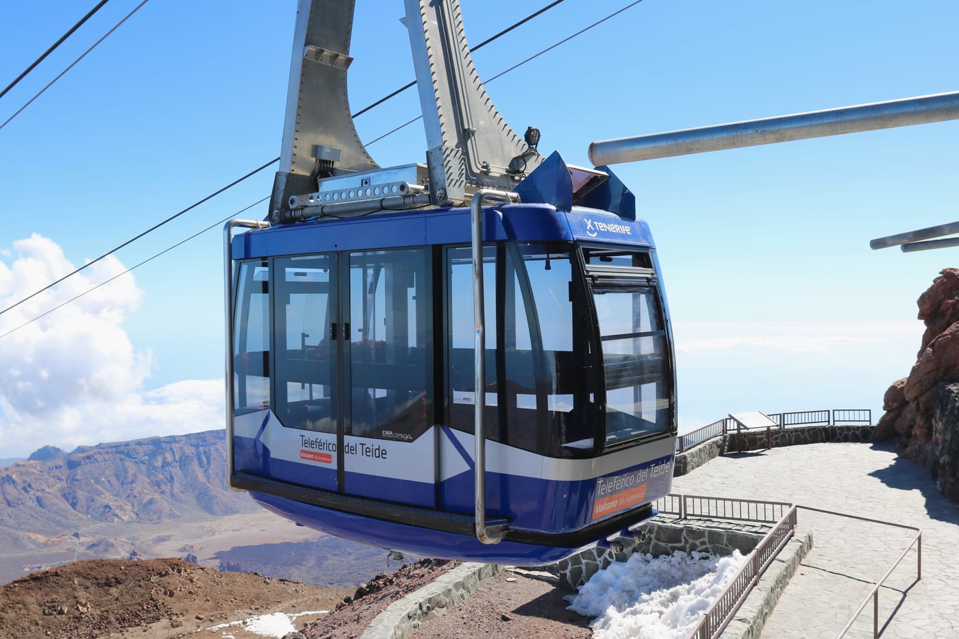 Cabina del Teleférico del Teide, Parque Nacional del Teide, Tenerife.