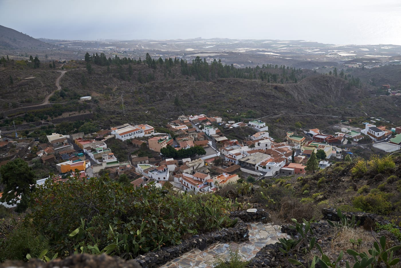 View of the traditional hamlet of Chirche from the Mirador de Chirche viewpoint, Guía de Isora.